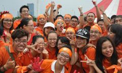 Đội đỏ KHÔ MÁU chúng tôi