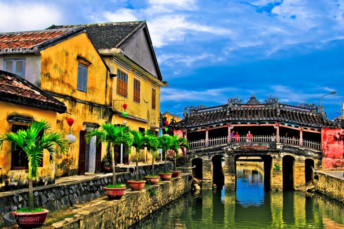 
	Cung đường từ Lăng Cô đến Hội An trải dài trên những danh thắng nổi tiếng như đèo Hải Vân, chùa cầu Hội An, đến tòa nhà FPT Complex.