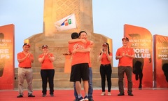 Cờ FPT cắm mốc điểm cực Nam Tổ quốc