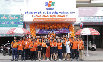 FPT Telecom Sài Gòn khai trương văn phòng giao dịch quận 7