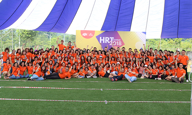 <p> 9h ngày 4/10, 150 cán bộ Nhân sự FPT có mặt tại Xanh Villas để tham gia chương trình HRT Contest 2018 offline với các hoạt động teambuilding gắn kết và thi kiến thức chuyên môn bổ ích.</p>