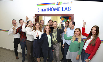 FPT Slovakia khai trương phòng nghiên cứu SmartHome
