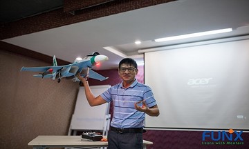 Mentor FUNiX 'bật mí' cách làm máy bay mô hình siêu nhẹ