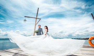 Ảnh cưới 'chất lừ' của cặp đôi nên duyên từ 'Hành trình kết nối'
