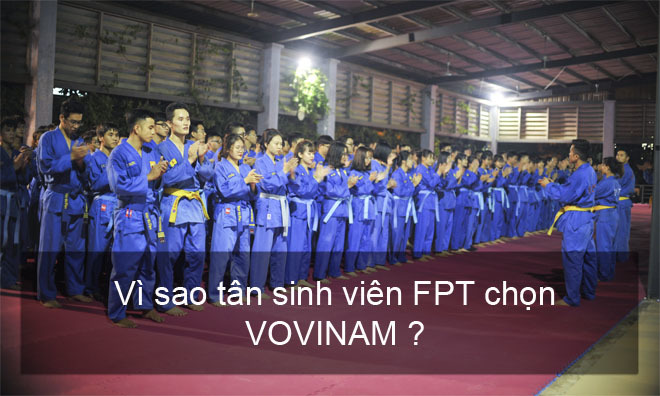 <p class="Normal" style="text-align:justify;"> Vovinam có lẽ đã quá quen thuộc với sinh viên FPT. Môn võ với sự kết hợp và kế thừa những tinh hoa của các môn phái khác trên khắp thế giới này chính là môn học bắt buộc với tất cả sinh viên ĐH FPT. Đây cũng là trường đại học đầu tiên của Việt Nam đưa môn Vovinam vào chương trình giáo dục thể chất nhằm rèn luyện, nâng cao sức khỏe, tinh thần thoải mái và hướng thiện.<br /> Nhưng môn học bắt buộc là một chuyện, tự nguyện tham gia câu lạc bộ lại là vấn đề khác. CLB Vovinam của ĐH FPT vừa qua đã chào đón rất nhiều tân sinh viên gia nhập "mái nhà chung" FVC. Lý do nào khiến sinh viên K14 lựa chọn Vovinam là CLB gắn bó trong những năm tháng đại học?. </p>