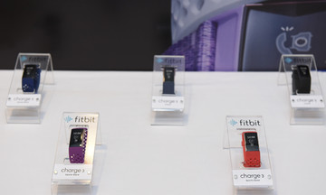 Chiêm ngưỡng Fitbit Charge 3 ra mắt với thời lượng pin khủng