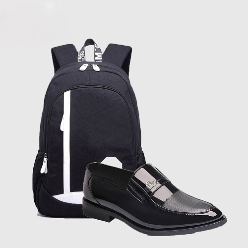 <p class="Normal" style="text-align:justify;"> Một đôi giày lười ZAPAS màu đen dễ kết hợp với nhiều set đồ giúp các chàng trai thêm lịch lãm và tự tin khi ra ngoài, giá ưu đãi 219.000 đồng.</p>