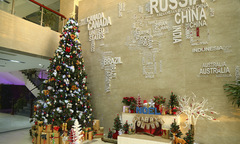 Không khí Giáng sinh muôn màu ở FPT Tân Thuận