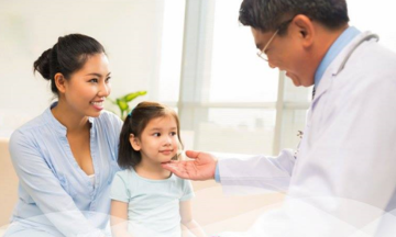 FPT IS Small được chuyên gia dinh dưỡng hàng đầu tư vấn miễn phí