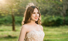 Vẻ đẹp 'đốn tim' của nữ sinh phố núi