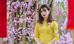 'Cóc Vàng' ĐH FPT thả dáng trong bộ ảnh sắc xuân