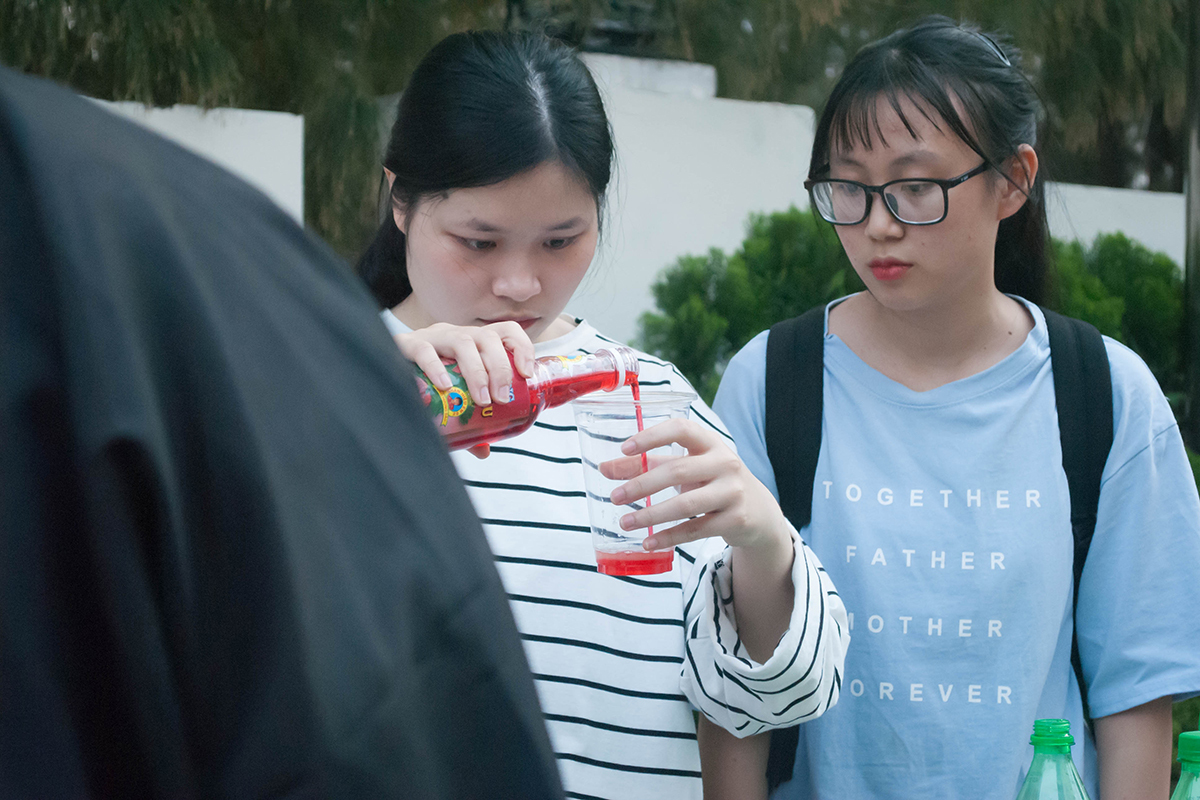 <p class="Normal" style="text-align:justify;"> Điểm nhấn là phần triển lãm văn hóa đặc trưng Việt Nam - Nhật Bản. Học sinh và sinh viên còn tham gia một số trò chơi truyền thống, nhiều điệu nhảy của các nước và thưởng thức gian hàng ẩm thực.</p>