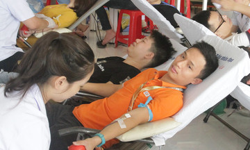 Miền Trung hiến tặng thêm 240 đơn vị máu cứu người