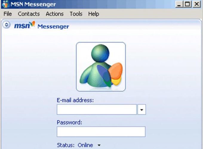 <p class="Normal" style="text-align:justify;"> Công cụ nhắn tin lỗi thời MSN Mesenger cũng được một số người dùng "triệu hồi" khi Facebook bỗng dưng "dở chứng".</p>