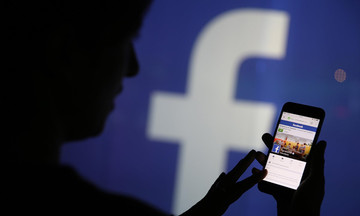 Facebook khôi phục, hé lộ nguyên nhân sập mạng
