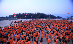 Hơn 2.000 người FPT IS cùng hát quốc ca đón Hành trình ngày mới chào tuổi 25