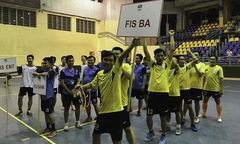 ‘FIS Close’: BA đánh bại đương kim vô địch bằng loạt luân lưu