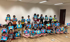 FPT IS đưa con em nhân viên xem kịch ngày 1/6