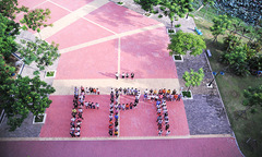 Học viên 72h vượt thử thách xếp hình FPT