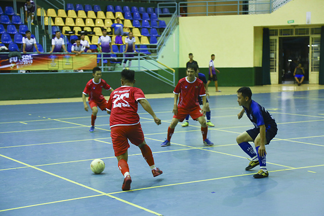 Hai đại diện nhà Viễn thông cùng vào bán kết Futsal FPT HCM