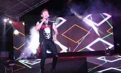 Justa Tee và Kay Trần 'đốt cháy' sân khấu Happy Bee 9 tại Đà Nẵng