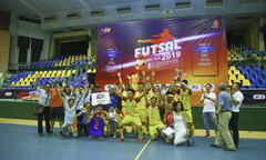 Khoảnh khắc đăng quang ngôi Vô địch Futsal của FPT IS