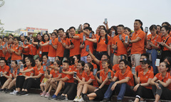 FoxSteps nhà ‘Cáo’ cán mốc 13 vòng Trái đất
