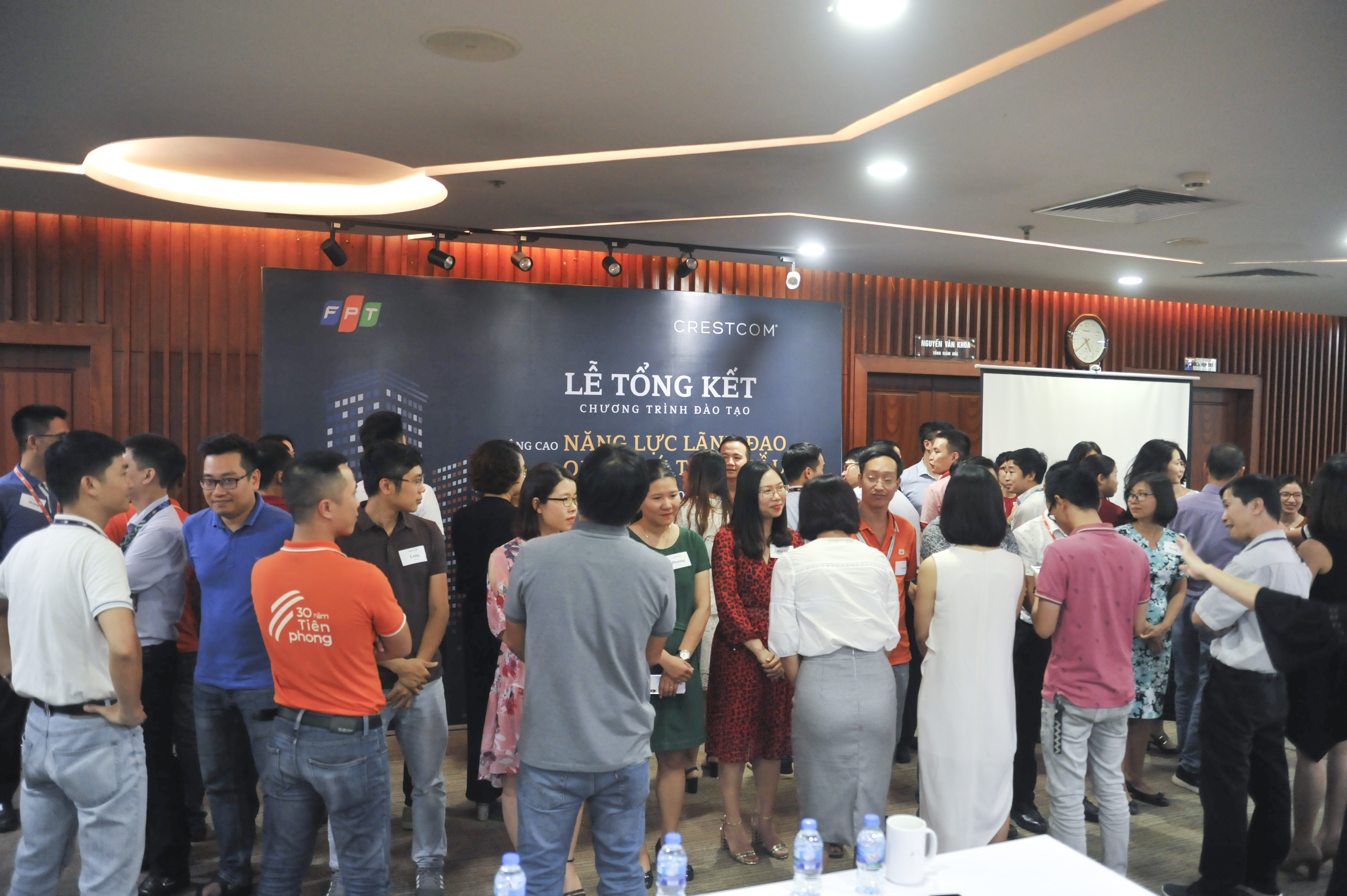  Tại đây, các học viên năm 1 và năm 2 còn được trực tiếp trao đổi các kiến thức cũng như kinh nghiệm quản lý với nhau.