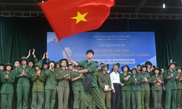 Hơn 3.000 người F cùng bàn về tư tưởng đạo đức phong cách Hồ Chí Minh