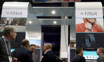 Google thâu tóm hãng thiết bị đeo Fitbit với giá 2,1 tỷ USD