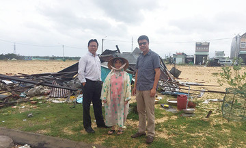 FPT hỗ trợ 500 triệu đồng xây nhà cho người dân Bình Định
