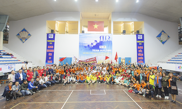 Gần 300 CBNV FPT Telecom Quảng Ninh cháy hết mình mừng tuổi thứ 10