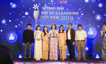 Thầy giáo FSchool giành giải truyền cảm hứng tại cuộc thi 'Đại sứ E-learning'