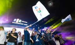 Người FPT Software Đà Nẵng chen chân 'quẩy' trong đêm Sum-up