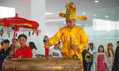 Ngọc Hoàng báo cáo tại hội Xuân nhà Giáo dục Đà Nẵng