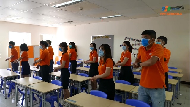 Nhà Giáo dục Đà Nẵng 'siêu dễ thương' trong vũ điệu rửa tay 'Ghen Cô Vy'