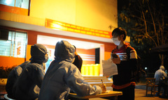 Hòa Lạc Campus 'trắng đêm' đón đồng bào về nước