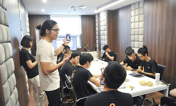 Gần 50 sinh viên, học sinh Singapore học Blockchain tại FUNiX