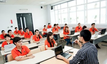 Đại học FPT trích 80 tỷ đồng hỗ trợ học phí cho sinh viên