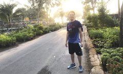 Nhân viên Đồng Tháp là quán quân plank nhà ‘Cáo’