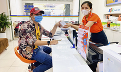 40% CBNV khối Dịch vụ nhà 'Cáo' xông pha ‘1 người làm việc bằng 2’