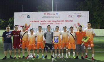 FPT Software Đà Nẵng gây ấn tượng tại giải bóng đá Đại học Duy Tân