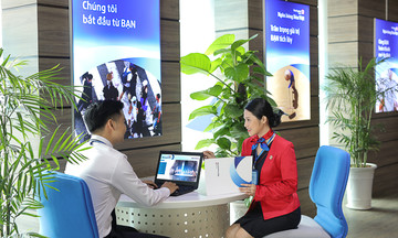 Ngân hàng Bản Việt quản lý nhân sự online thông qua FPT.iHRP