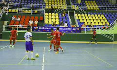 Vòng 3 futsal FPT HCM: Viễn thông giành vé đầu vào bán kết
