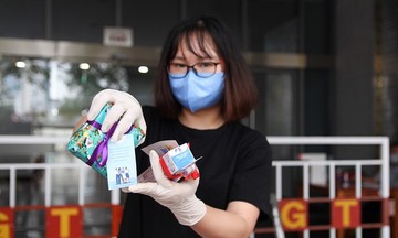 FPT đưa vật tư y tế hỗ trợ Đà Nẵng