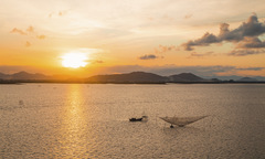 Hoàng hôn đầm Thị Nại