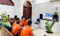 FPT Telecom ‘gõ cửa’ online 50 gia đình cá nhân xuất sắc