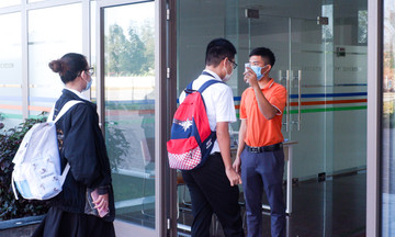 Nhà Giáo dục Đà Nẵng phấn khởi đón học sinh trở lại trường