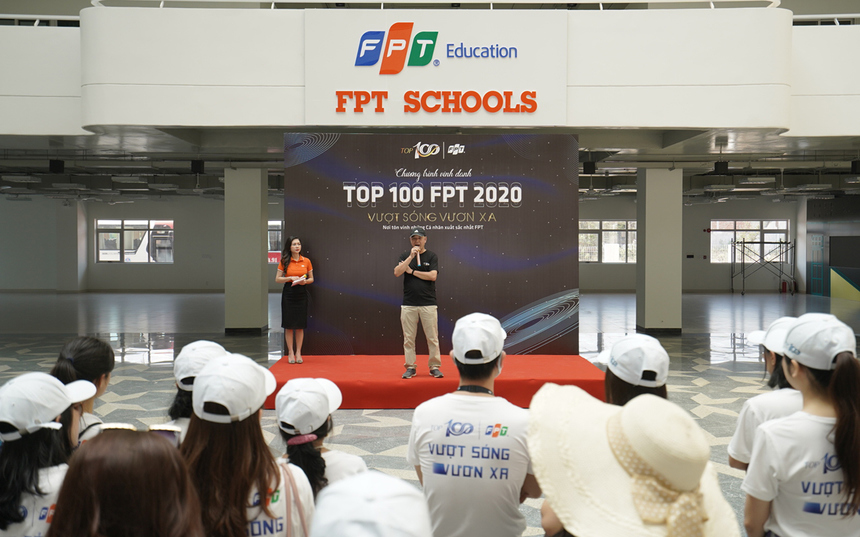  Theo Chủ tịch ĐH FPT Lê Trường Tùng, campus xanh là chủ trương xuyên suốt của khối Giáo dục FPT. “Mong mỗi tỉnh thành sẽ có đủ các cấp, từ tiểu học đến THPT FPT. Trong đó, các trường chỉ tối đa 40% là bê tông, còn lại là cây xanh, khuôn viên và các tiện ích”.