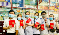 FPT Long Châu thưởng Tết cho nhân viên 5 tháng lương